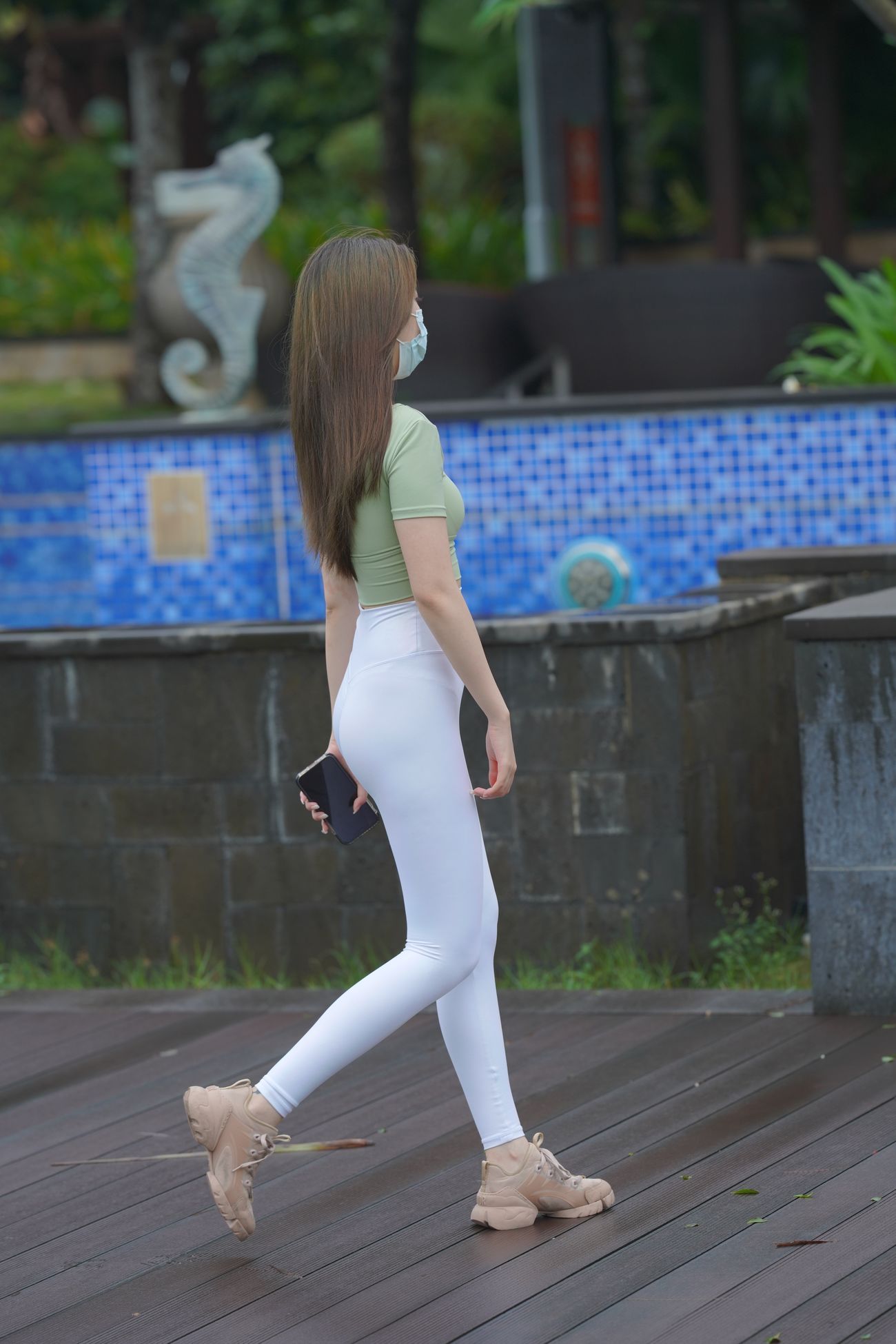 凯恩旅拍摄影作品白色紧身瑜伽裤美女 (94)