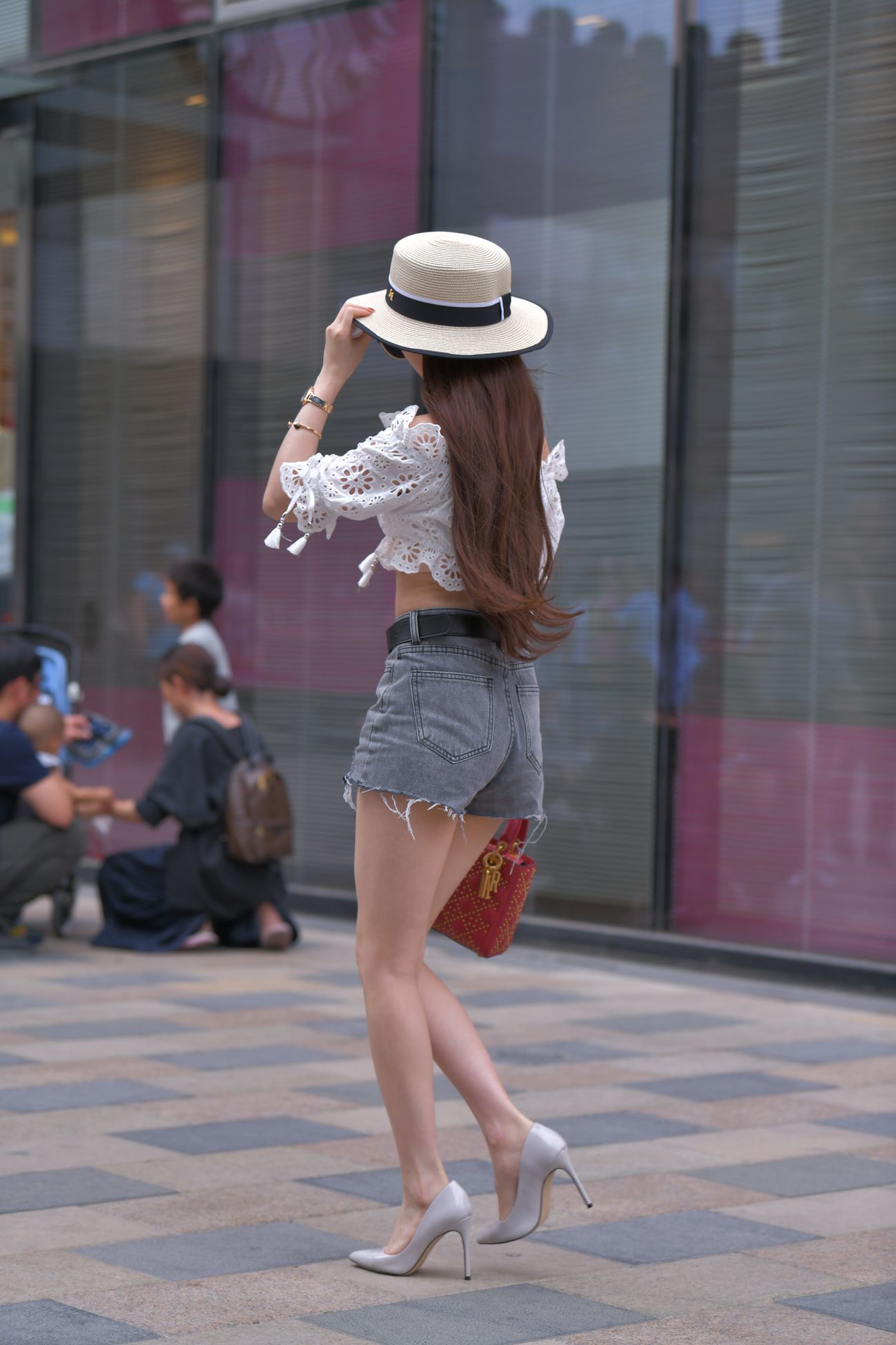 红石街拍作品性感高跟时尚长腿美女 (10)