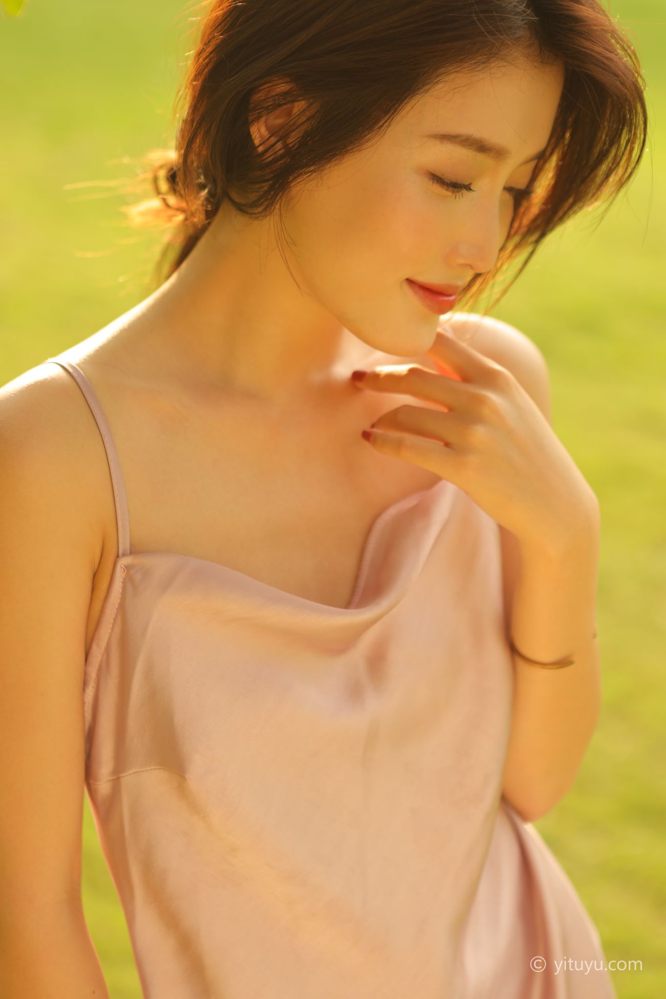 YITUYU艺图语模特唯美写真2021.05.14期她ta巧玲 (25)