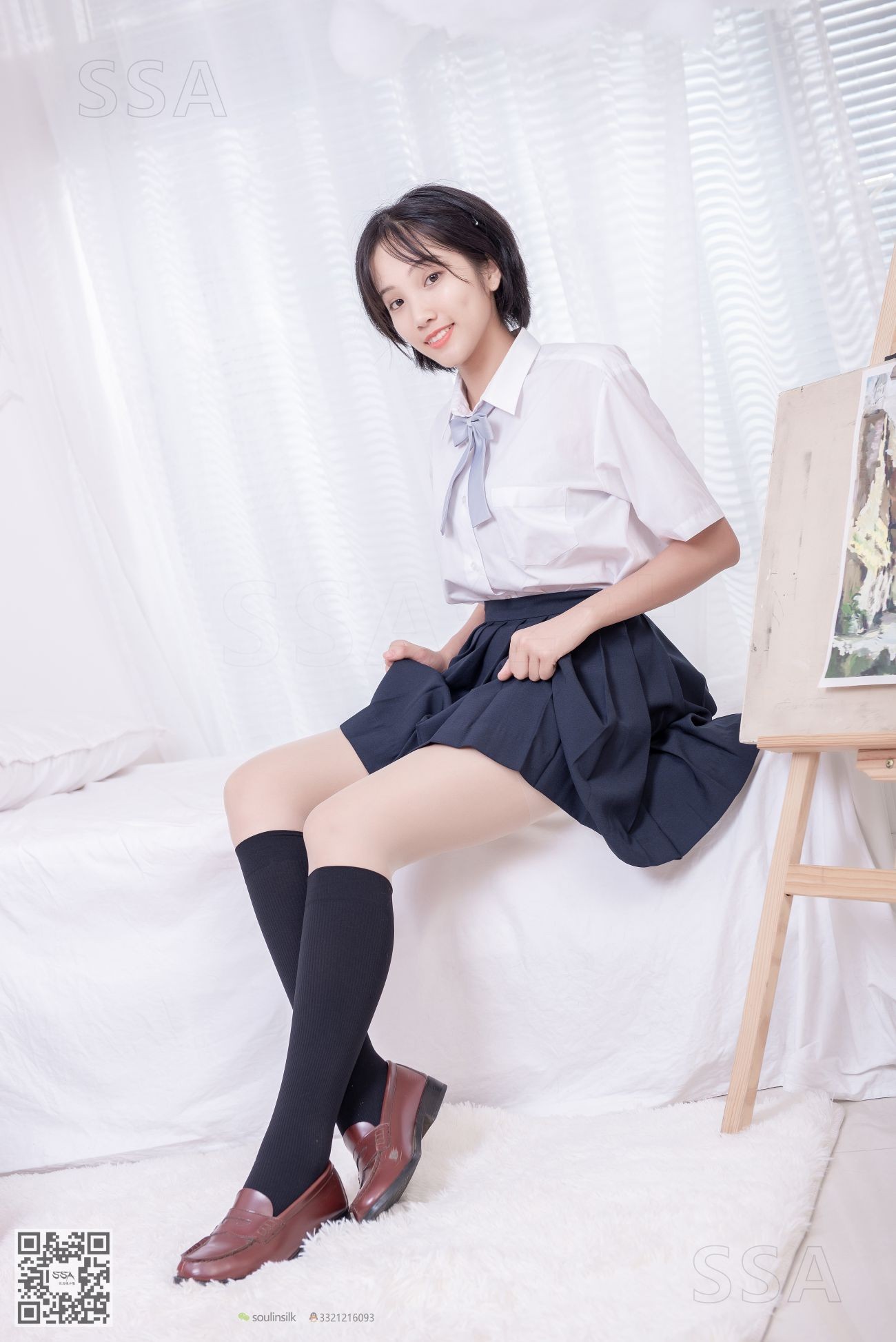 SSA丝社嫩模丝袜美脚写真第No.181期小佩的酒窝少女JK制服肉丝黑袜 (6)