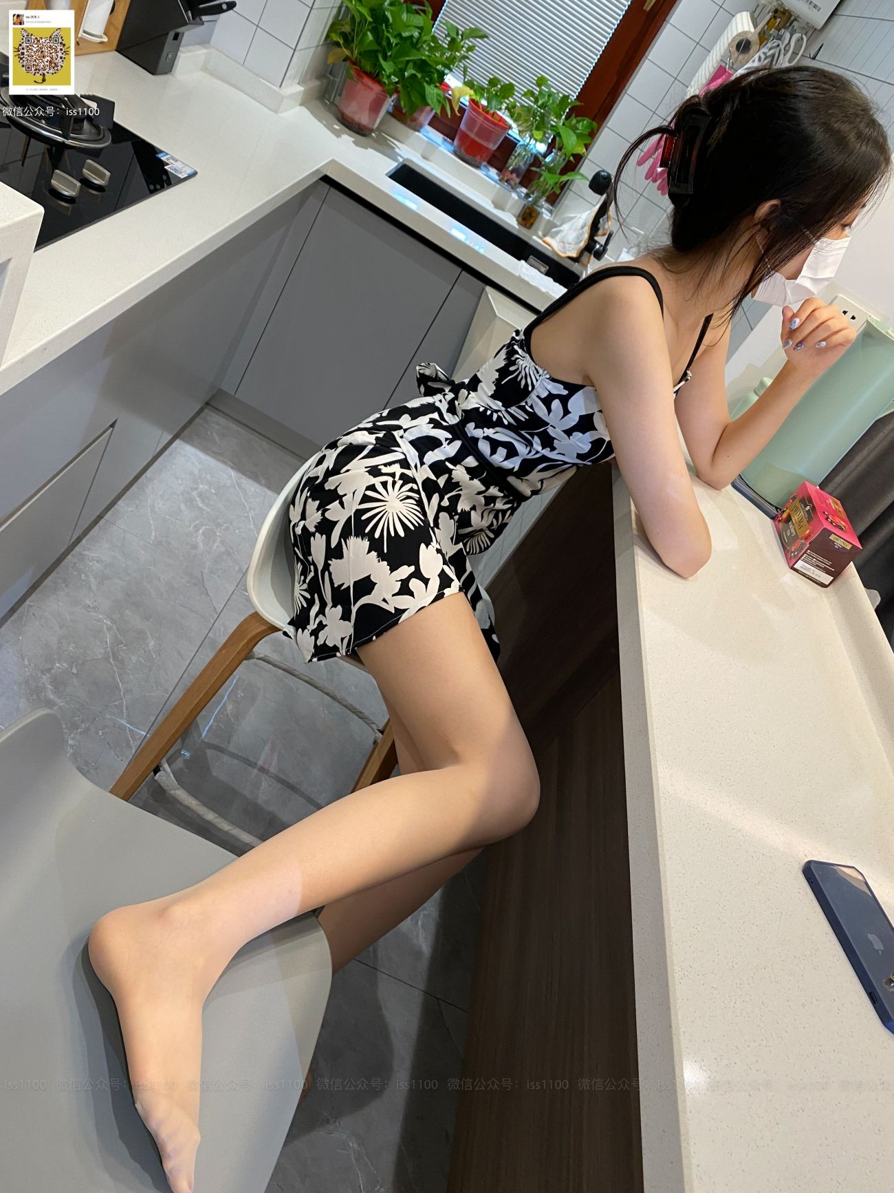 ISS系列美晗厨娘肉色连裤袜 (62)