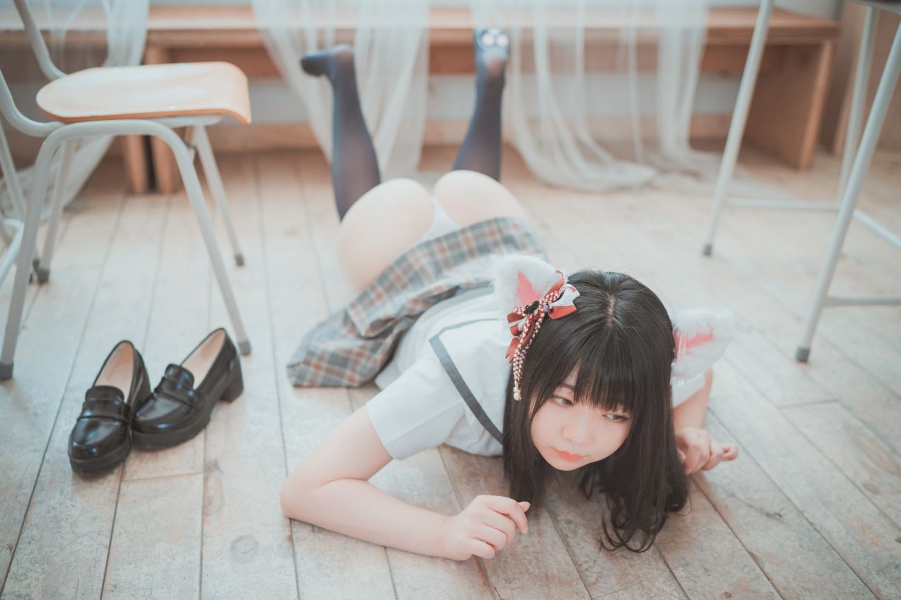 DJAWA Pian Cat girl does not take classes (15)