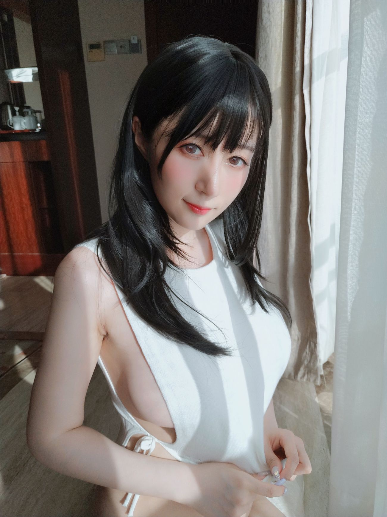 微博美少女白银81性感写真这诱人的毛衣 (36)