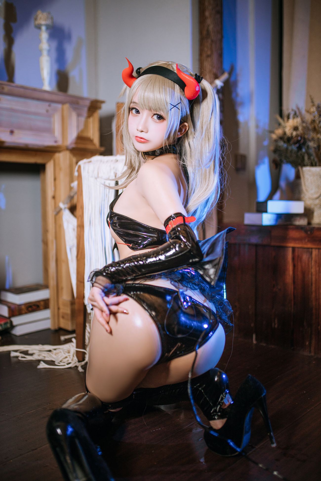 微博美少女日奈娇Cosplay性感写真束缚魅魔 (40)