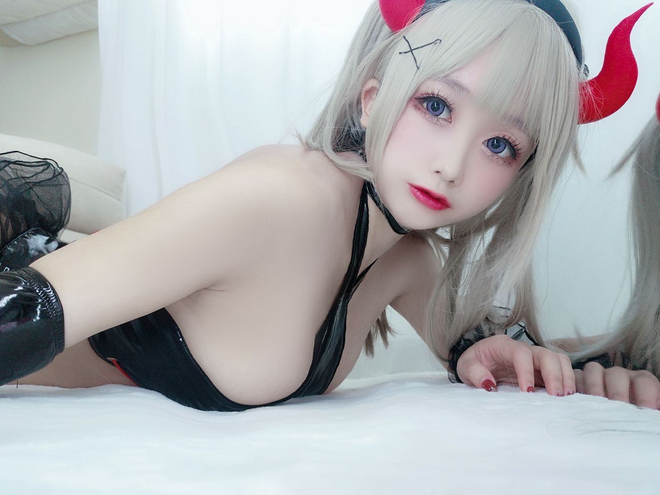 微博美少女日奈娇Cosplay性感写真束缚魅魔 (81)