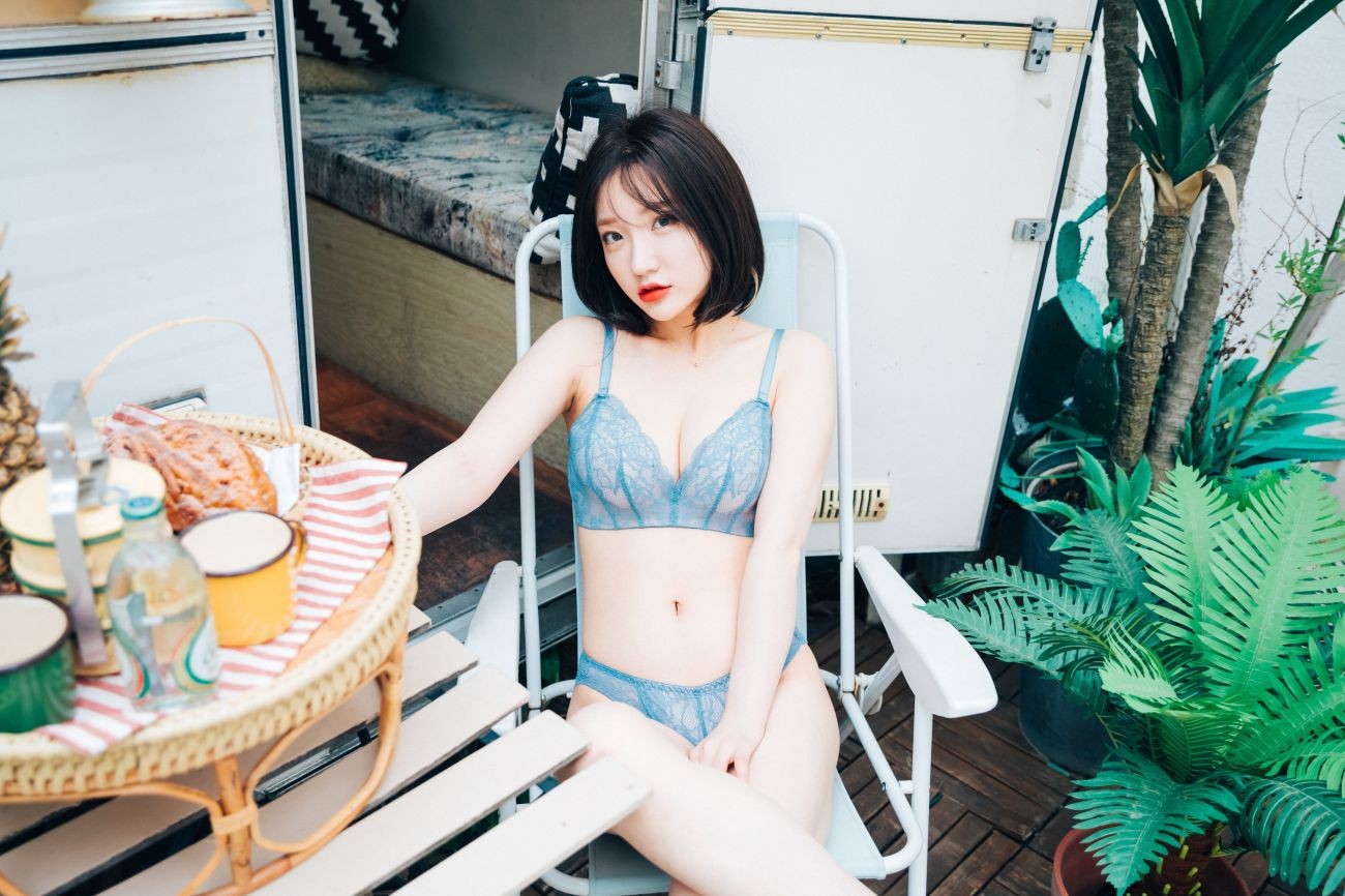 LOOZY Yeeun Summer Caravan (54)