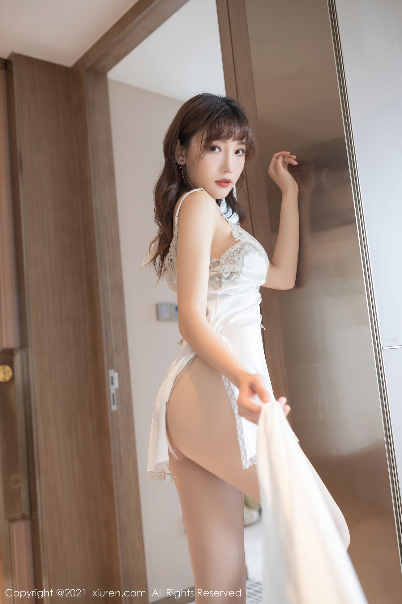 XIUREN秀人网美媛馆美女模特写真第No.3861期陆萱萱 (13)