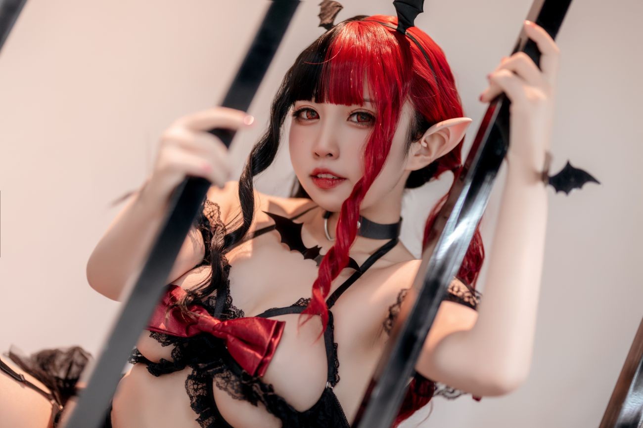 微博美少女貓田聖奈奈Cosplay性感写真拘束恶魔 (3)