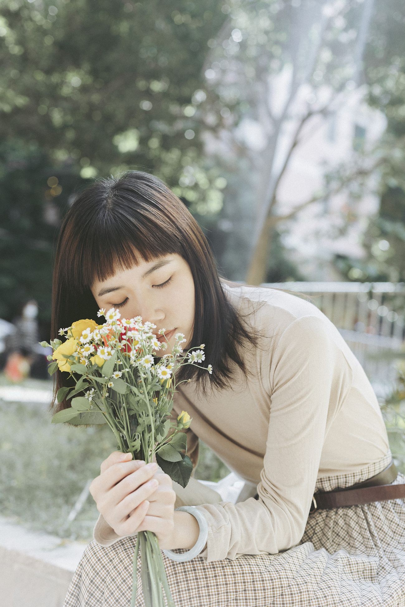 YITUYU艺图语模特唯美写真2021.05.24期买花的日子叶哎哟 (21)