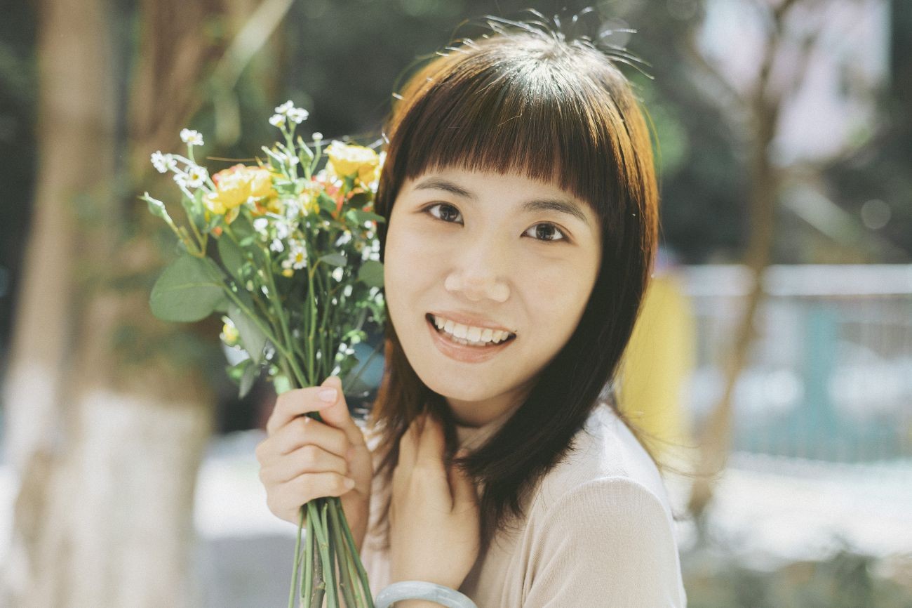 YITUYU艺图语模特唯美写真2021.05.24期买花的日子叶哎哟 (25)
