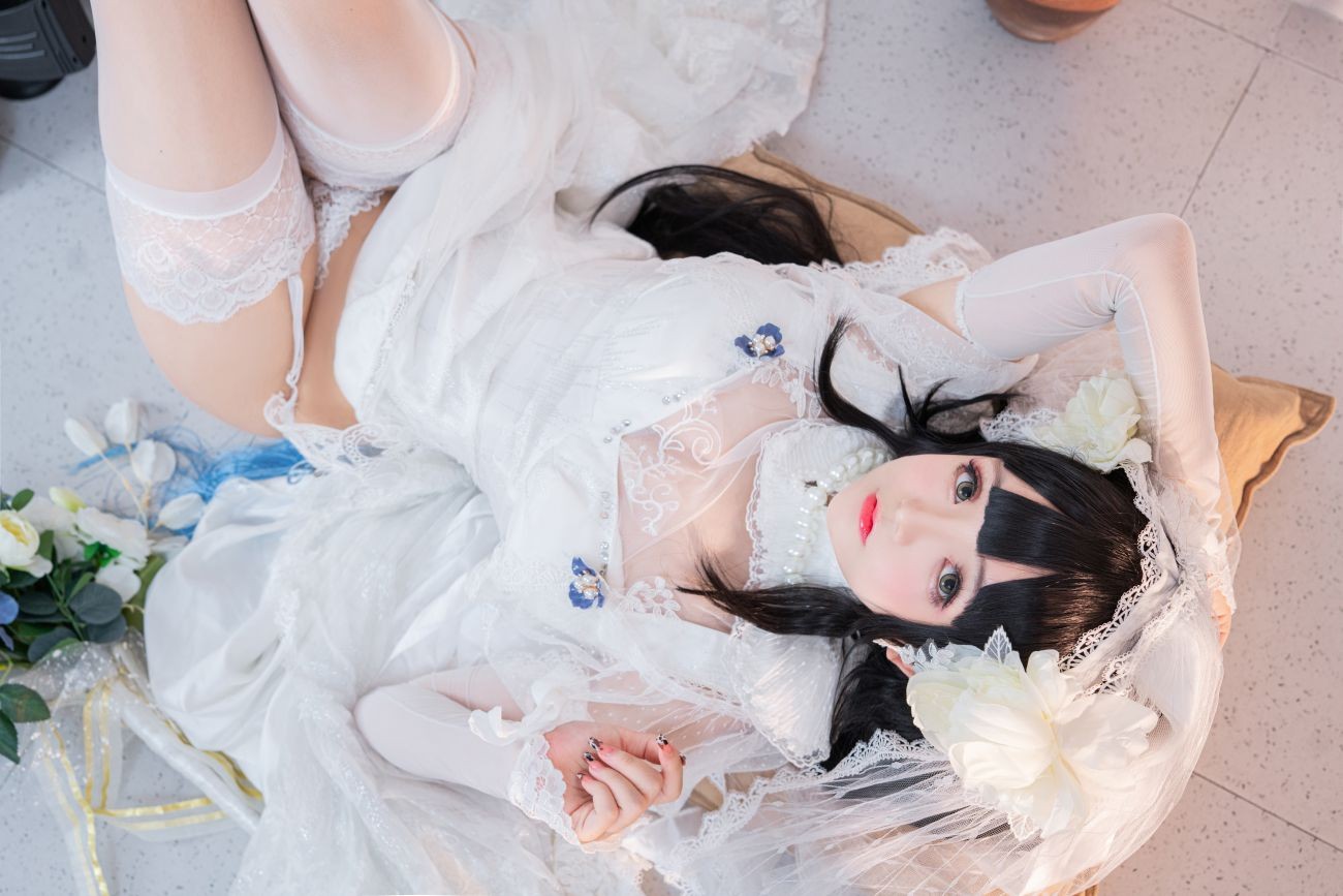 微博美少女日奈娇Cosplay性感写真95式婚纱 (30)