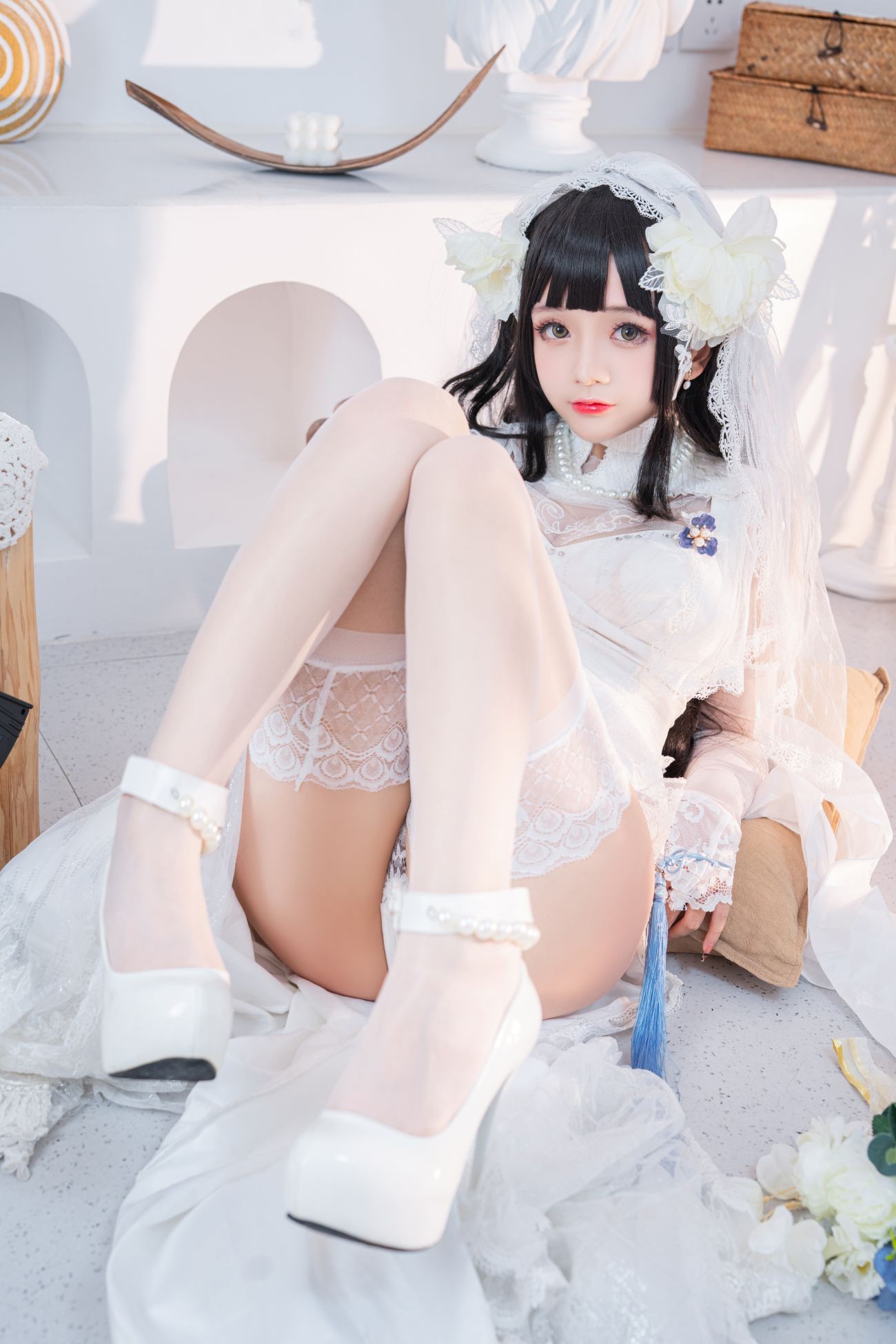 微博美少女日奈娇Cosplay性感写真95式婚纱 (13)