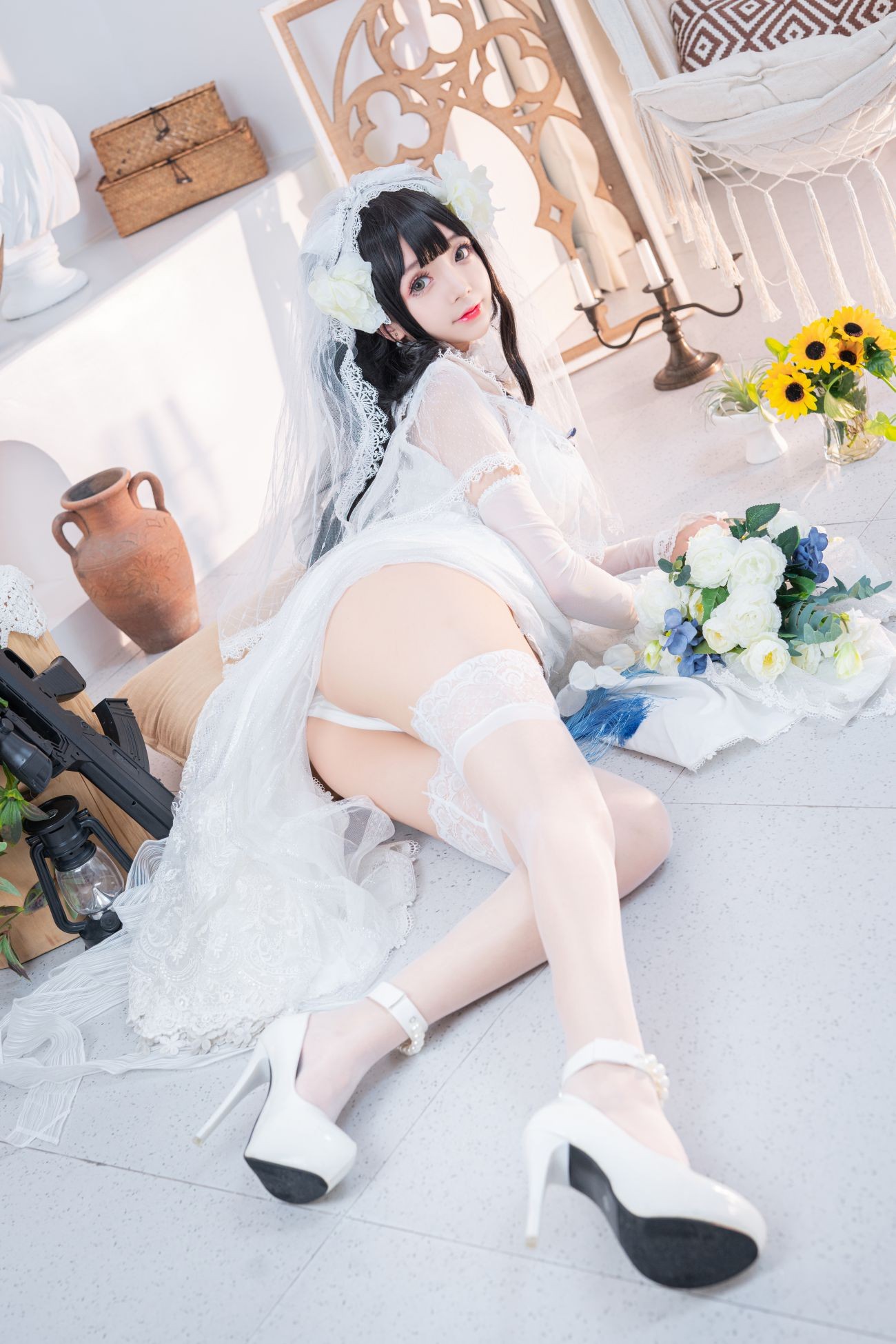 微博美少女日奈娇Cosplay性感写真95式婚纱 (9)