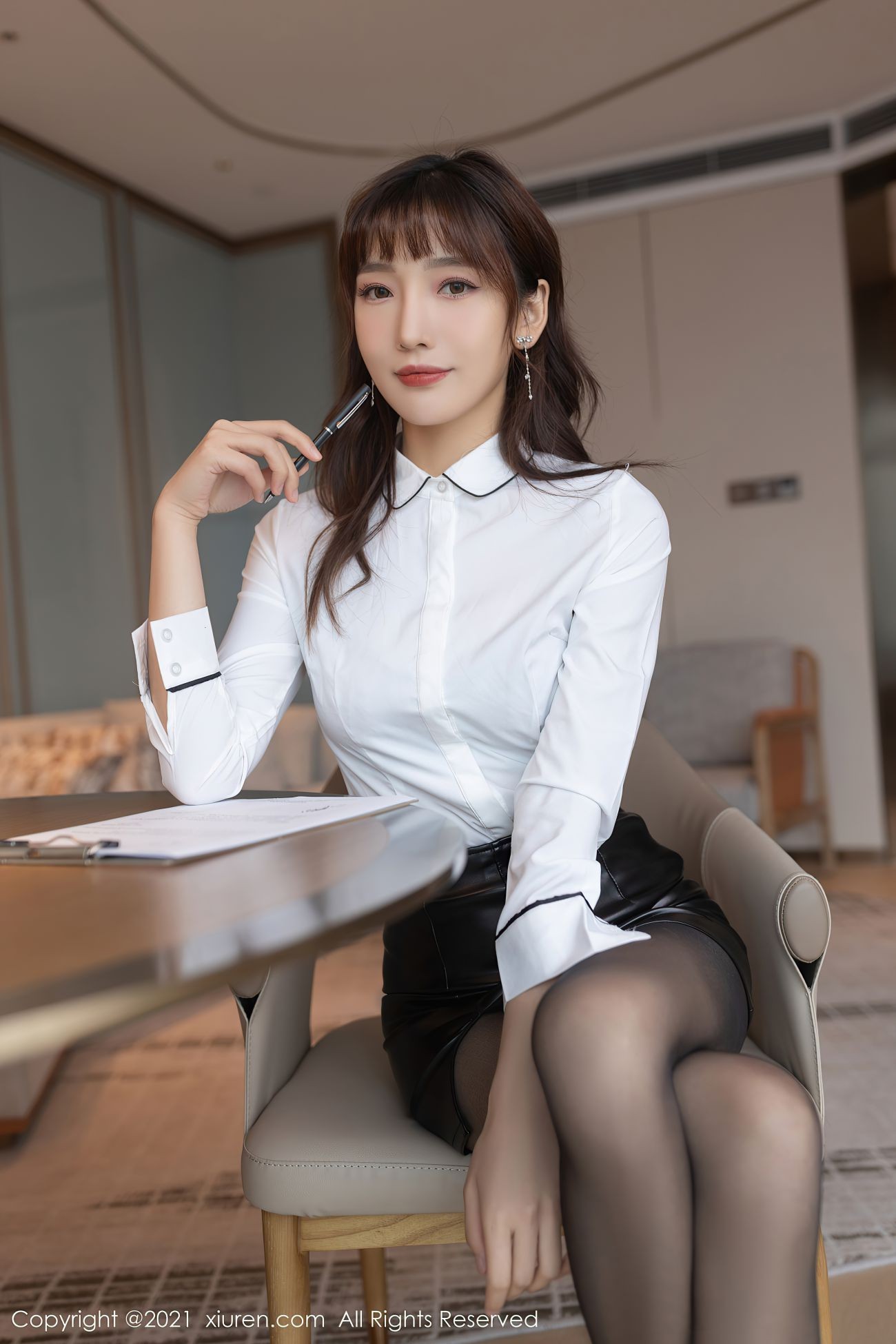 View - XIUREN秀人网 - XiuRen 美媛馆美女模特 - model写真第No.4068期陆萱萱|柠檬皮