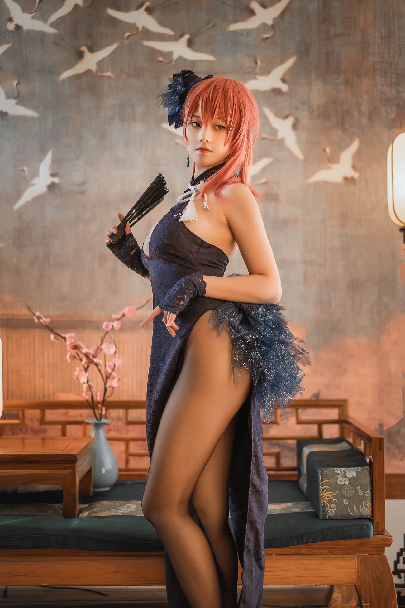 微博美少女蜜汁猫裘Cosplay性感写真黑太子旗袍 (12)