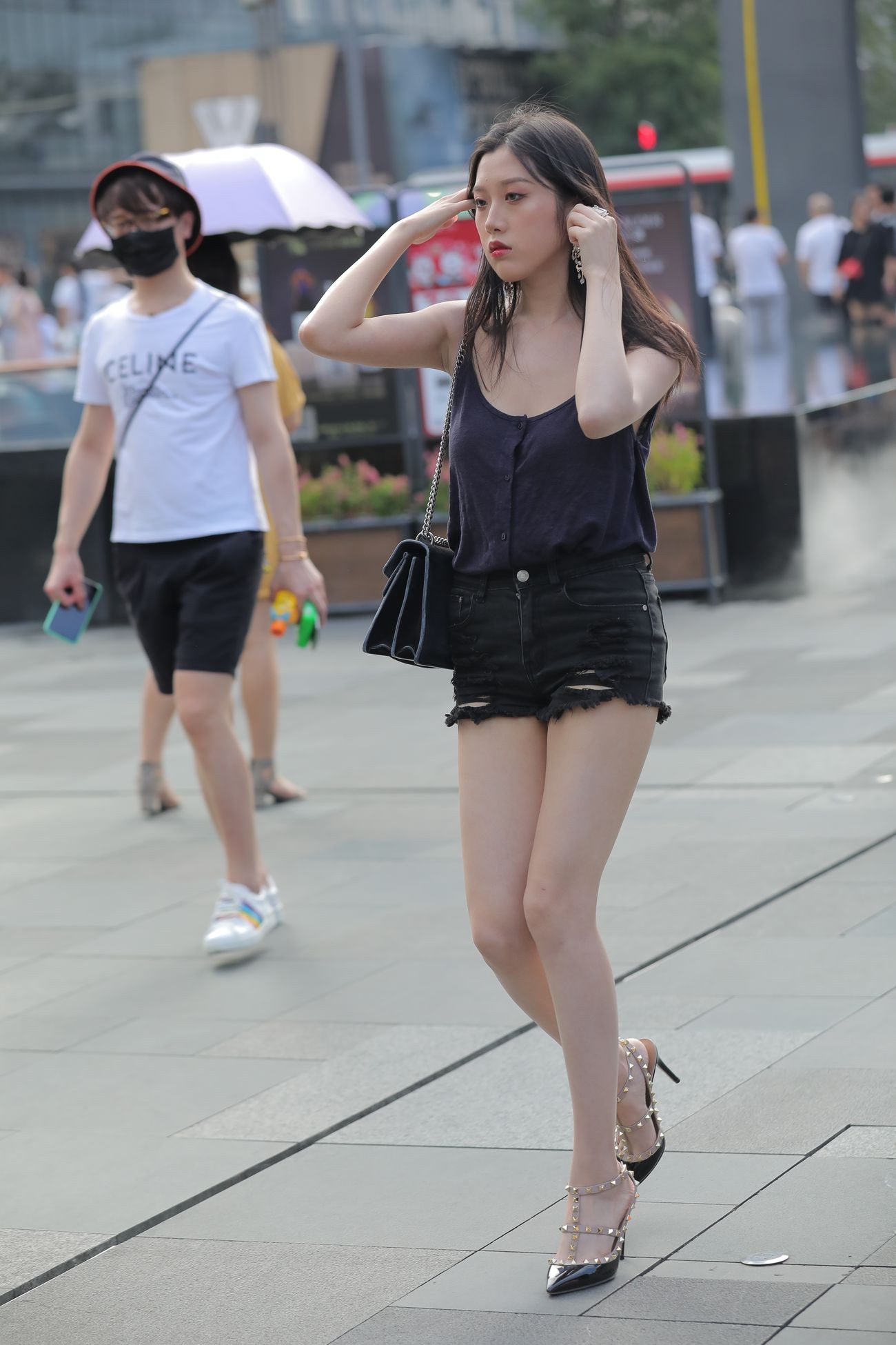 超短裙长腿美女学生妹大胆肉丝长腿制服诱惑写真_美女图片_mm4000图片大全