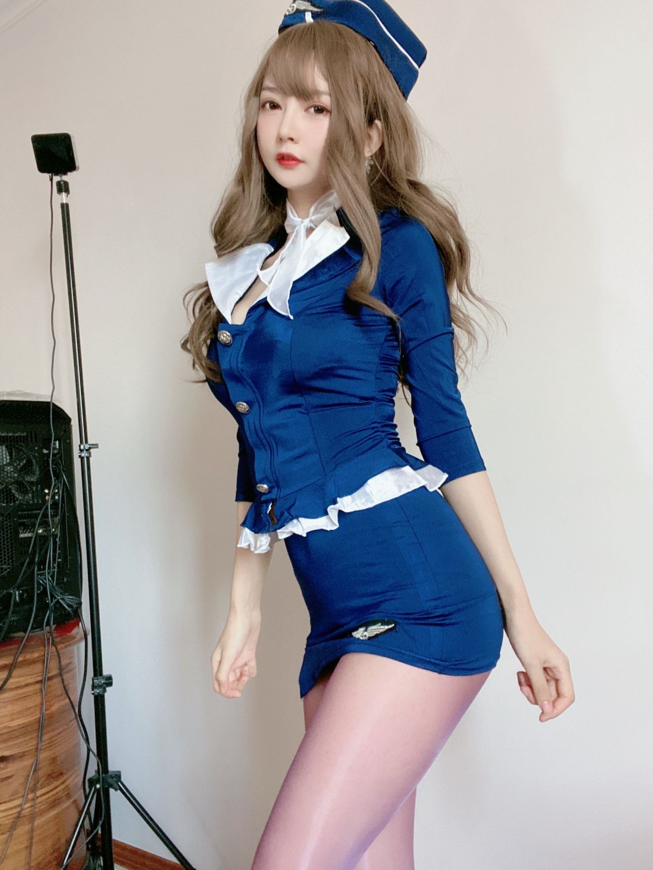 微博美少女51酱性感写真蓝色制服装 (2)