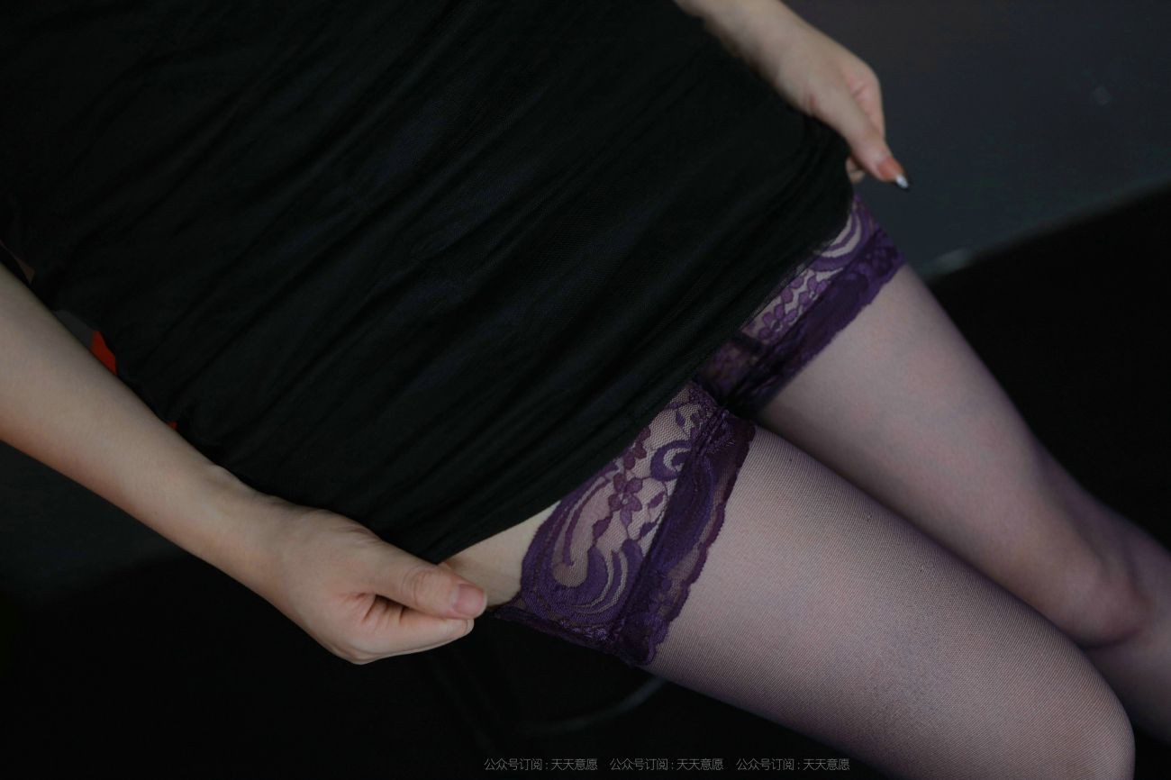 IESS异思趣向腿模丝袜美足写真紫薇姹紫嫣红 (5)