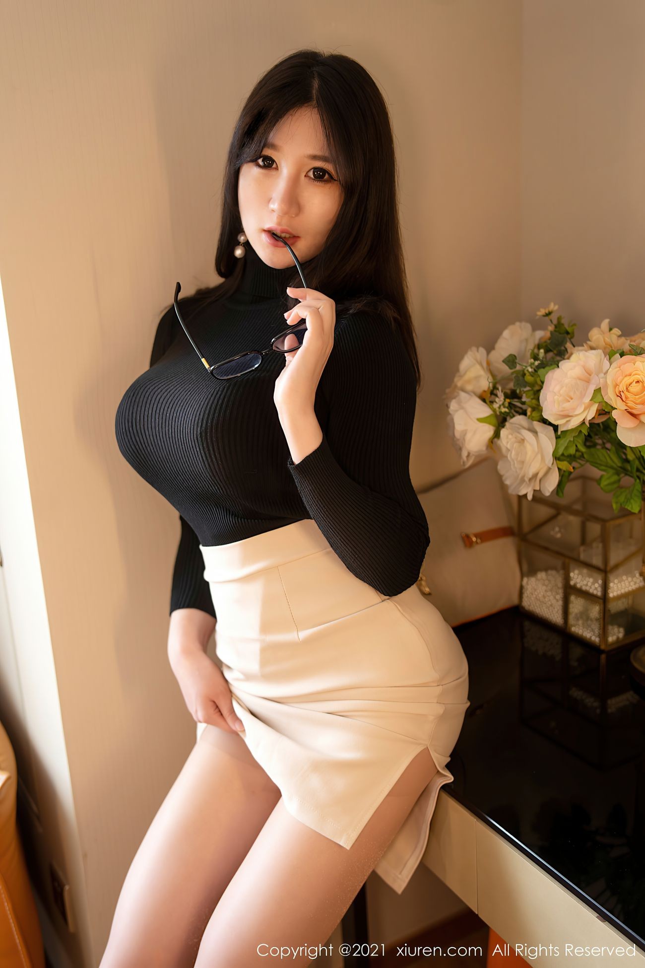 XIUREN秀人网美媛馆美女模特写真第No.4212期顾乔楠Cora (34)