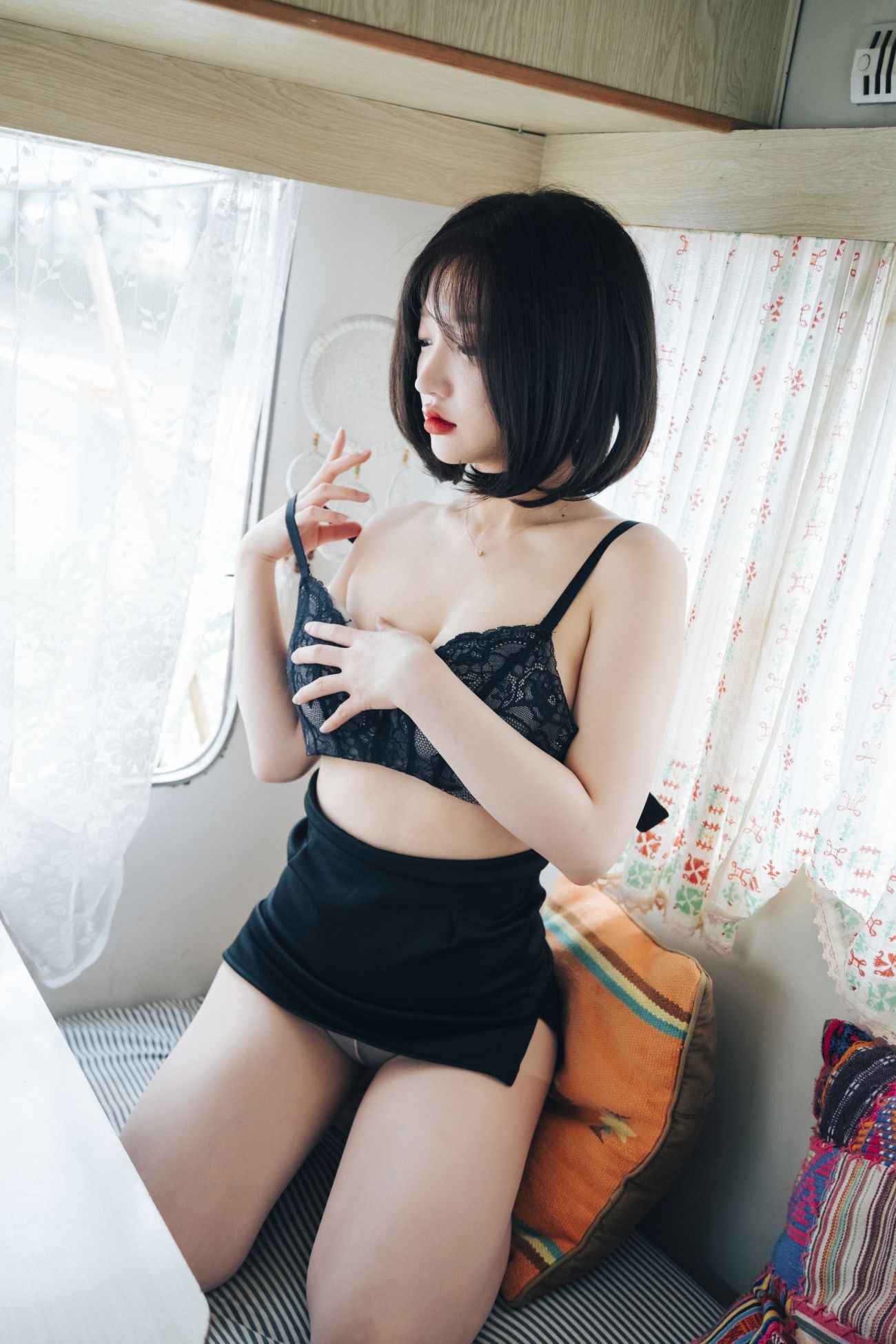 LOOZY Yeeun Officegirl's Vacation Vol.2 (39)