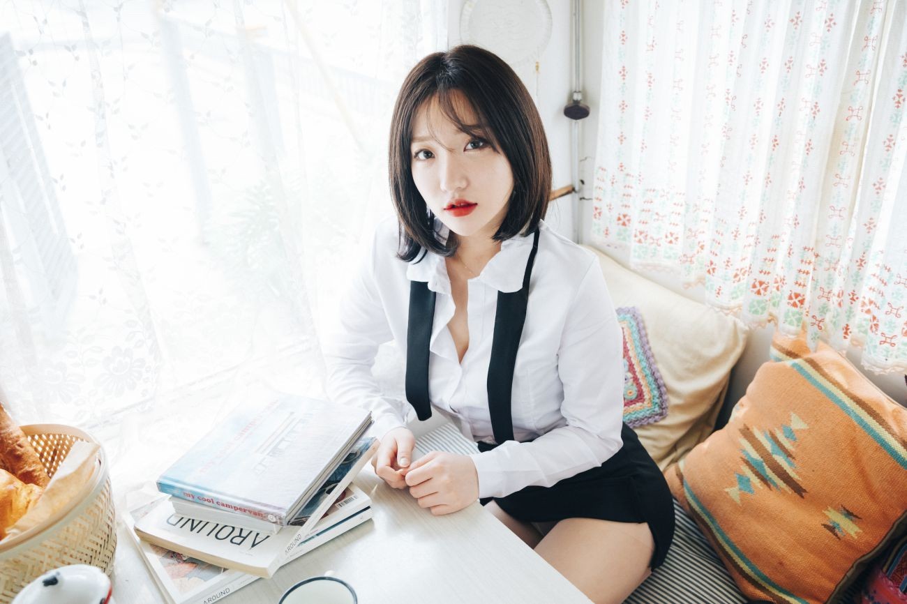 LOOZY Yeeun Officegirl's Vacation Vol.2 (36)
