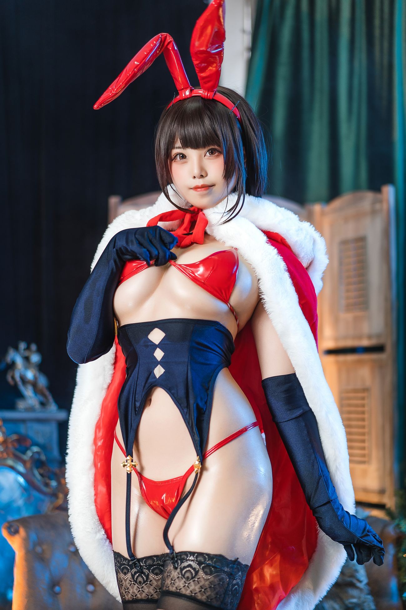 微博美少女蜜汁猫裘Cosplay性感写真魔太郎圣诞 (1)