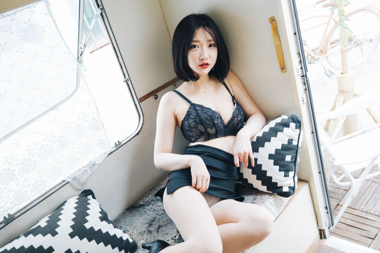 LOOZY Yeeun Officegirl's Vacation Vol.2 (63)