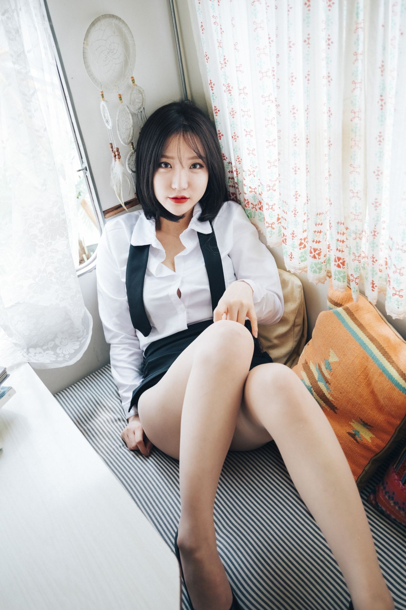 LOOZY Yeeun Officegirl's Vacation Vol.2 (47)