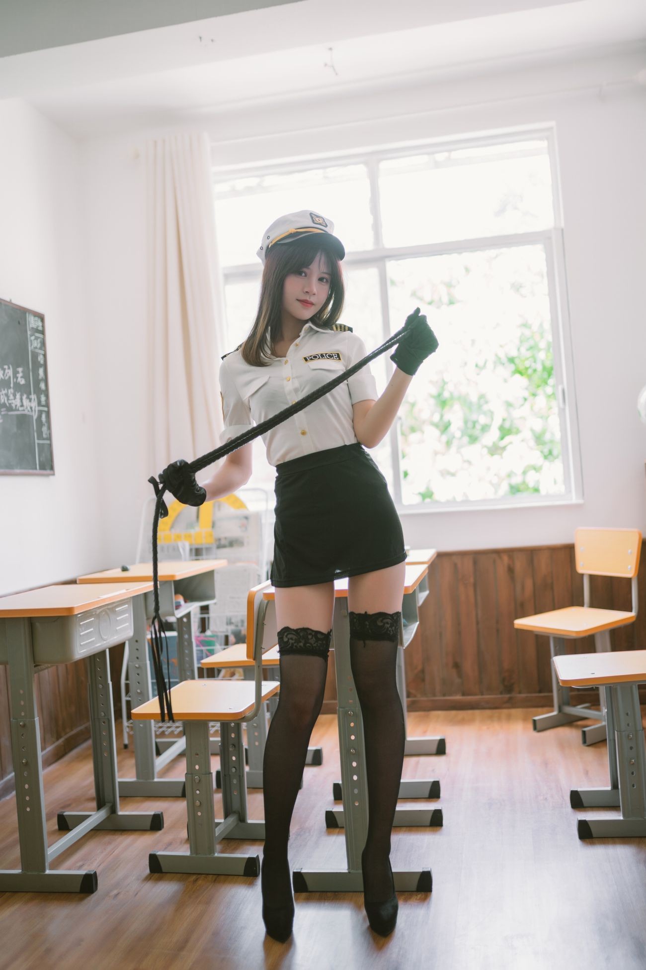 微博美少女千反田鹿子Cosplay性感写真日常女警 (13)