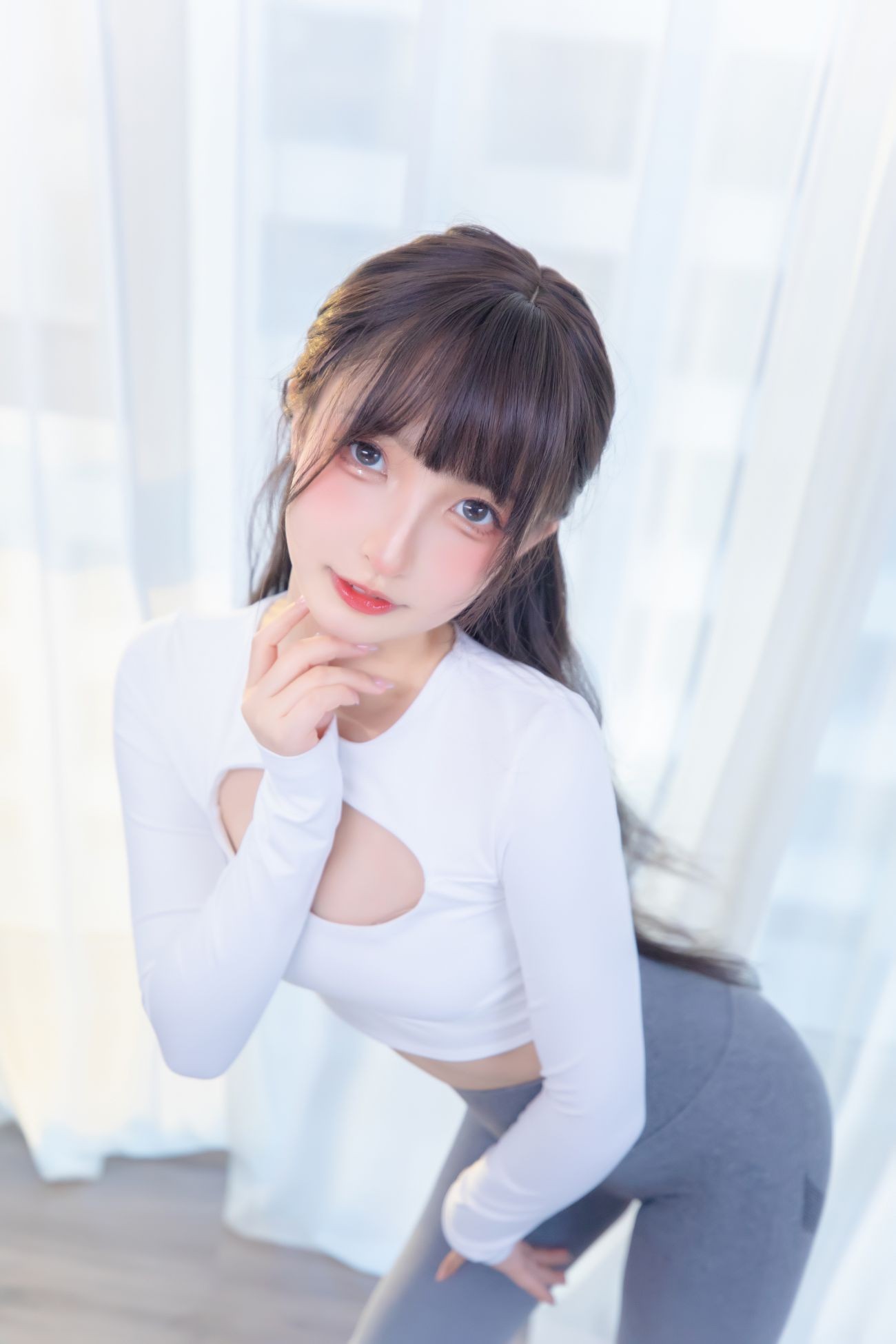 微博美少女神楽板真冬Cosplay性感写真瑜伽少女 (17)