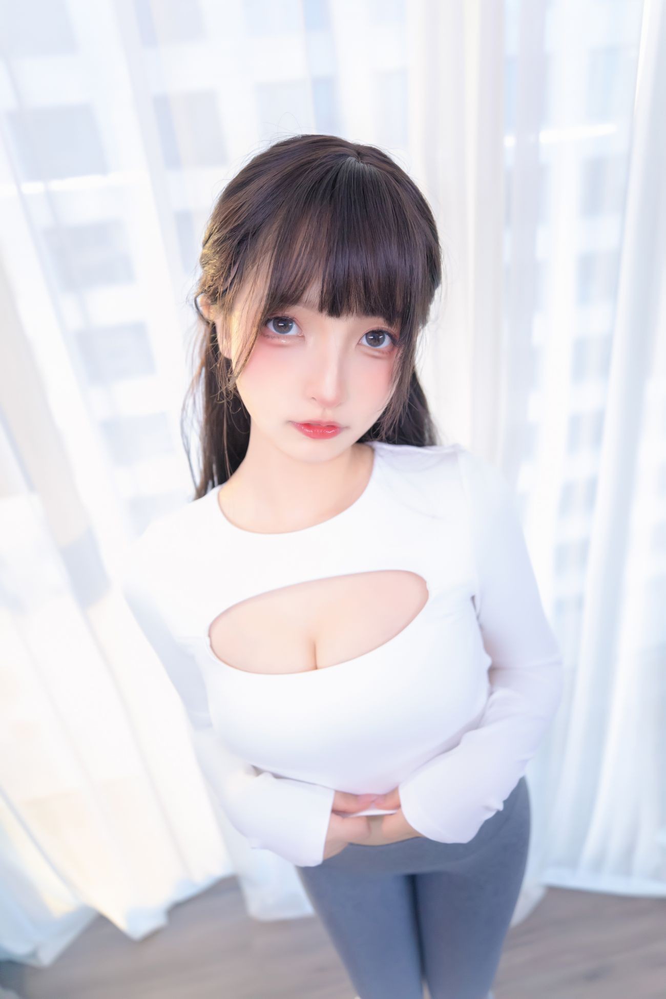 微博美少女神楽板真冬Cosplay性感写真瑜伽少女 (13)