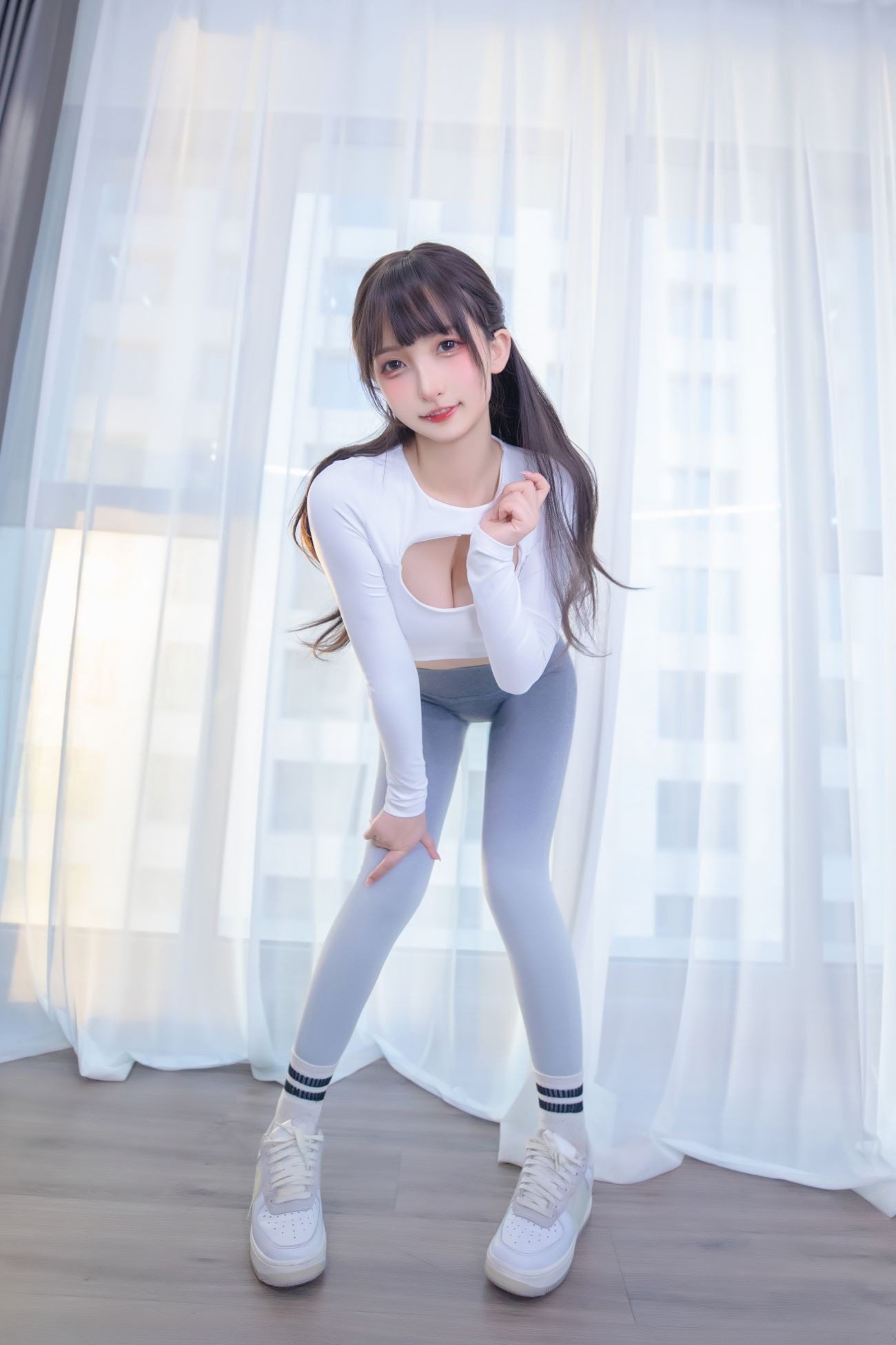 微博美少女神楽板真冬Cosplay性感写真瑜伽少女 (21)