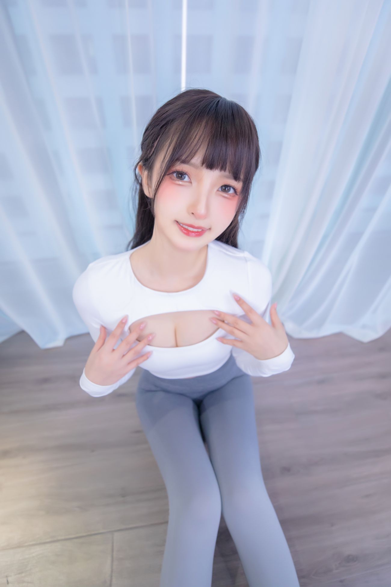 微博美少女神楽板真冬Cosplay性感写真瑜伽少女 (65)