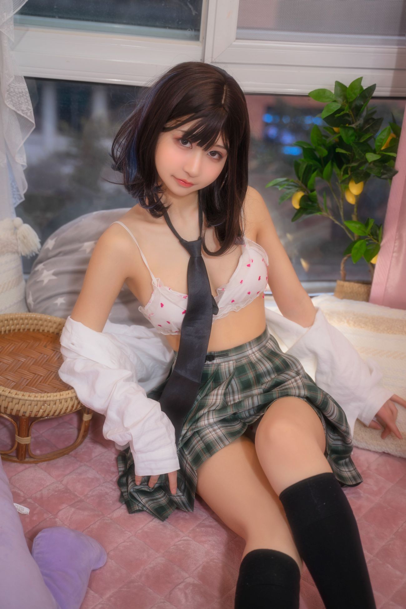 微博美少女可可老师Cosplay性感写真放课后JK (15)