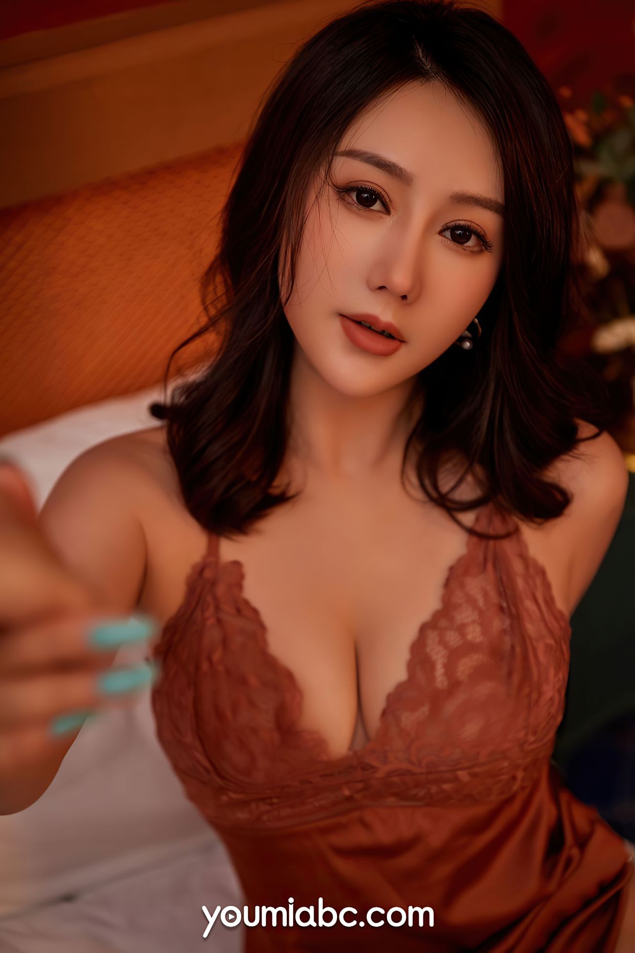 YouMi尤蜜性感模特写真第2021.07.19期美女的红晕苏小曼 (16)