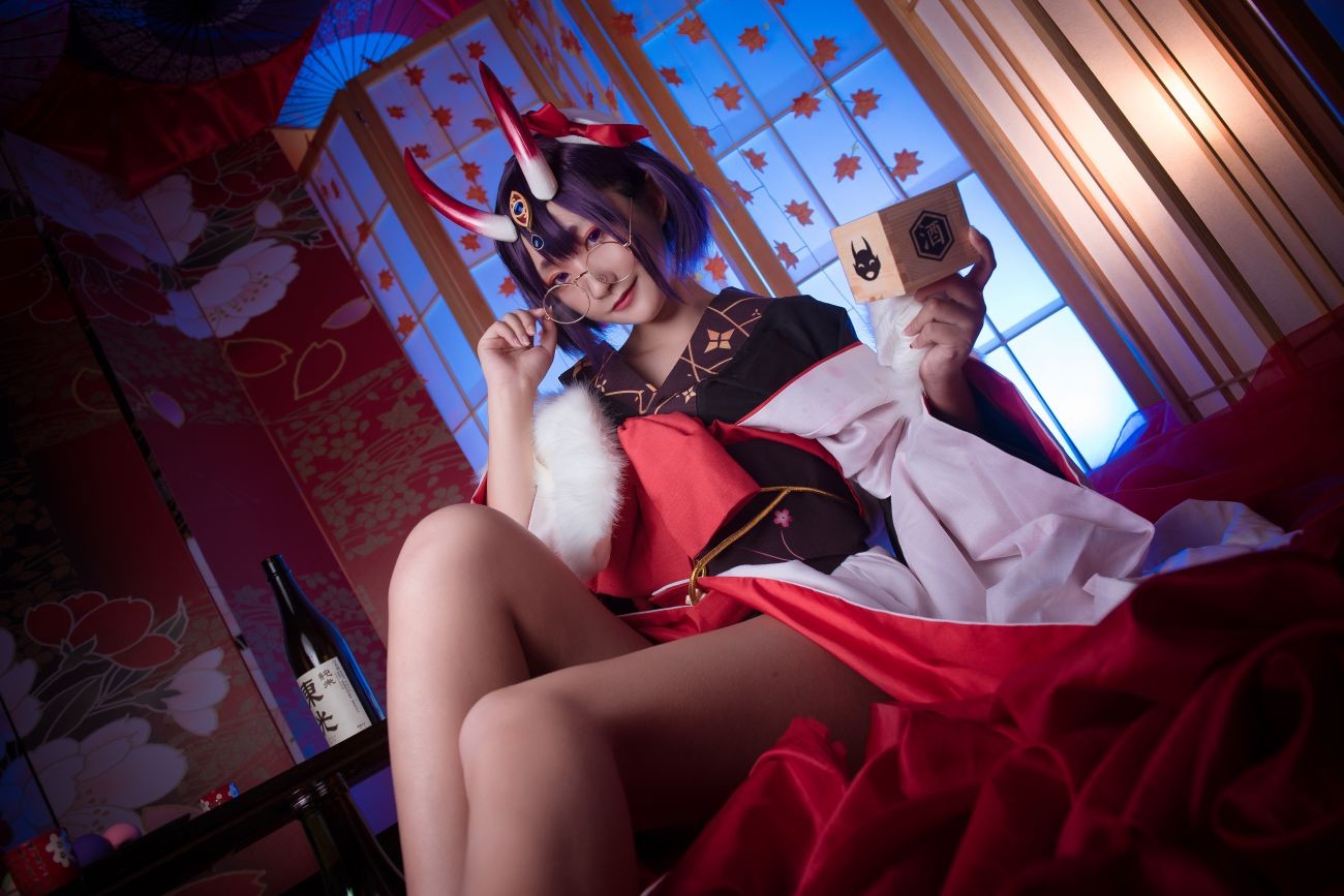 微博美少女Roroki骷髅姫Cosplay性感写真酒吞和服 (5)
