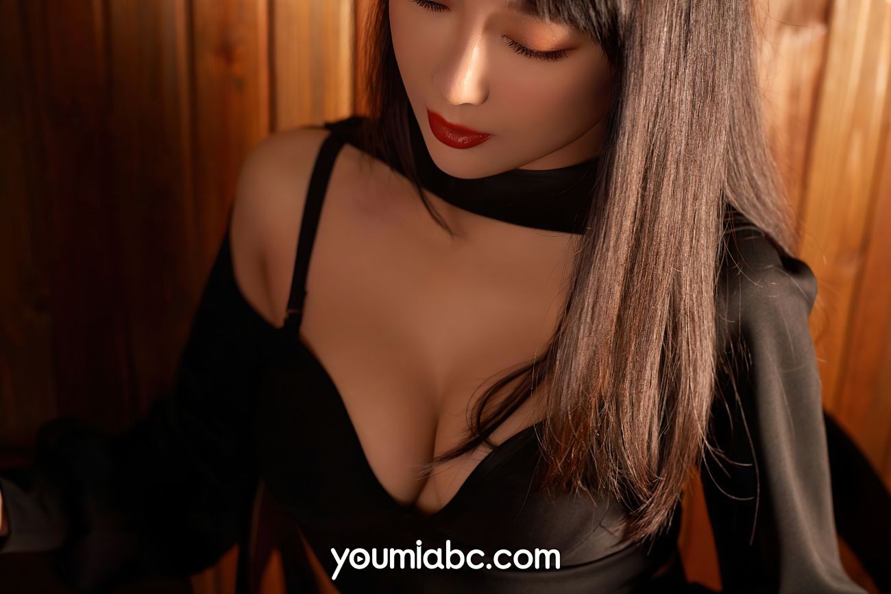 YouMi尤蜜性感模特写真第2021.07.22期夜关门何嘉颖 (5)