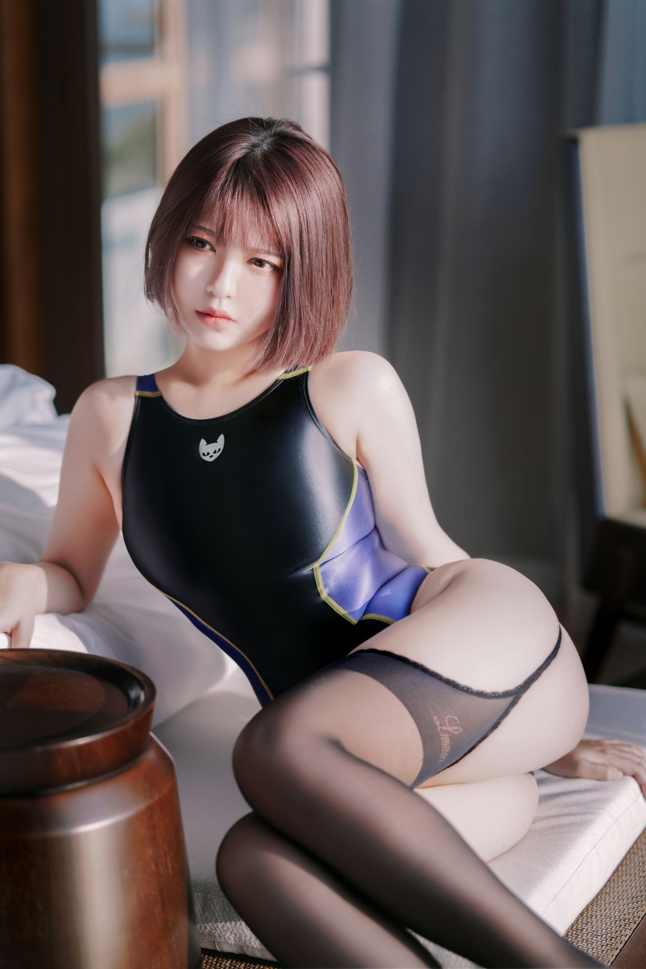 微博美少女半半子Cosplay性感写真競泳水着を着た彼女 (4)