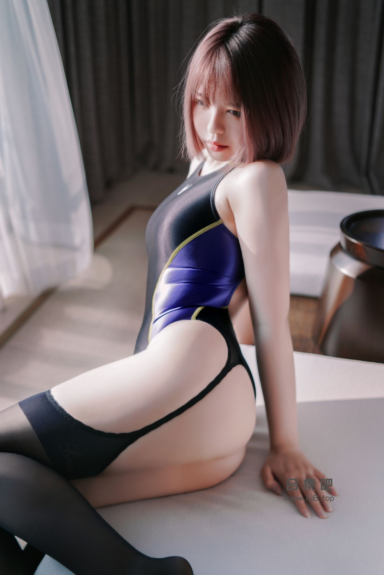 微博美少女半半子Cosplay性感写真競泳水着を着た彼女 (13)